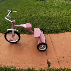 Pink Tricycle Radio Flyer Classic 10” Ages 2-4… Front Wheels Steel Frame… $45