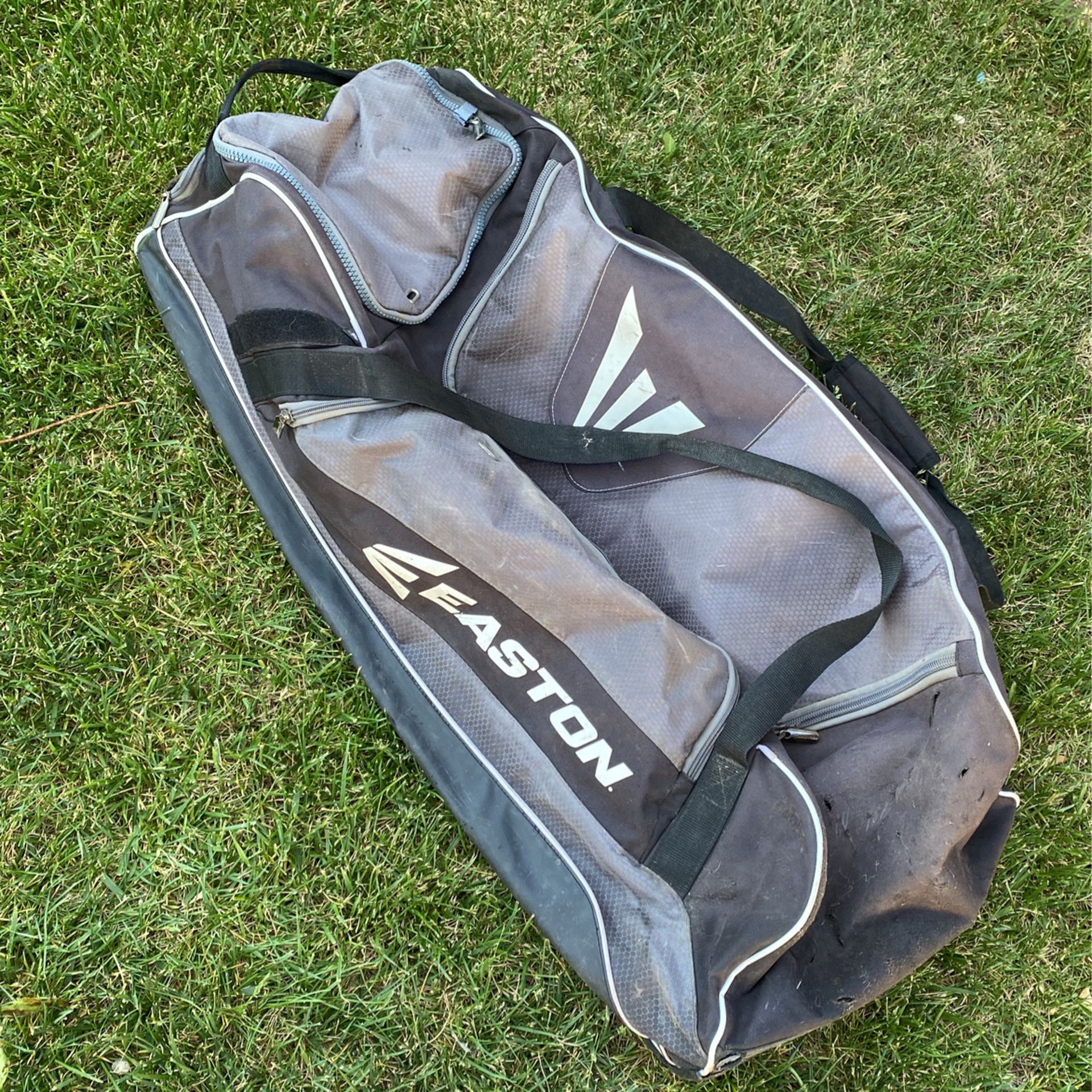 Catchers Rolling Bag/coach Bag For Team Gear
