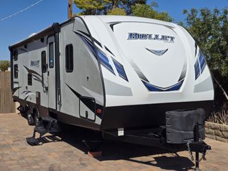 2019 KEYSTONE BULLET ULTRA LIGHT