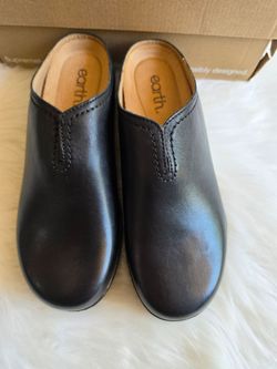 Earth Women's Kolia Slip-on Heeled Clogs - Burnished Castilli Leather, 8.5M