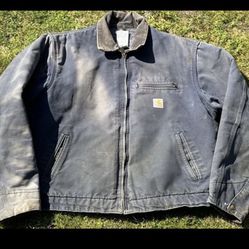 Vintage Carhartt Detroit Jacket Blue J01 NVY Faded USA Mens 44 R Corduroy Neck