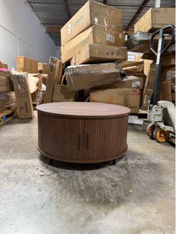 31.5 Inch Round Coffee Table, Mid-Century Modern Coffee Table wtih Storage, Fluted Coffee Table with Adjustable Footpads, 360° Rotating Sliding Door, 