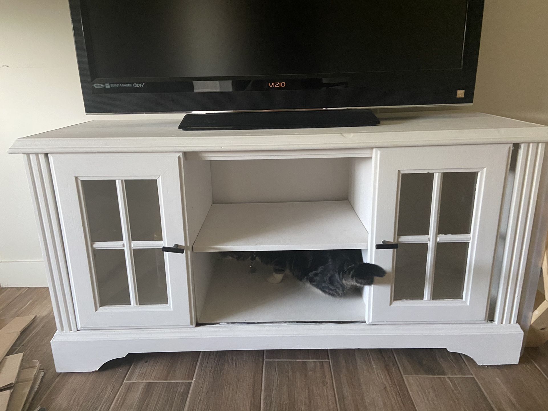 White Farmhouse Style TV stand With Storage