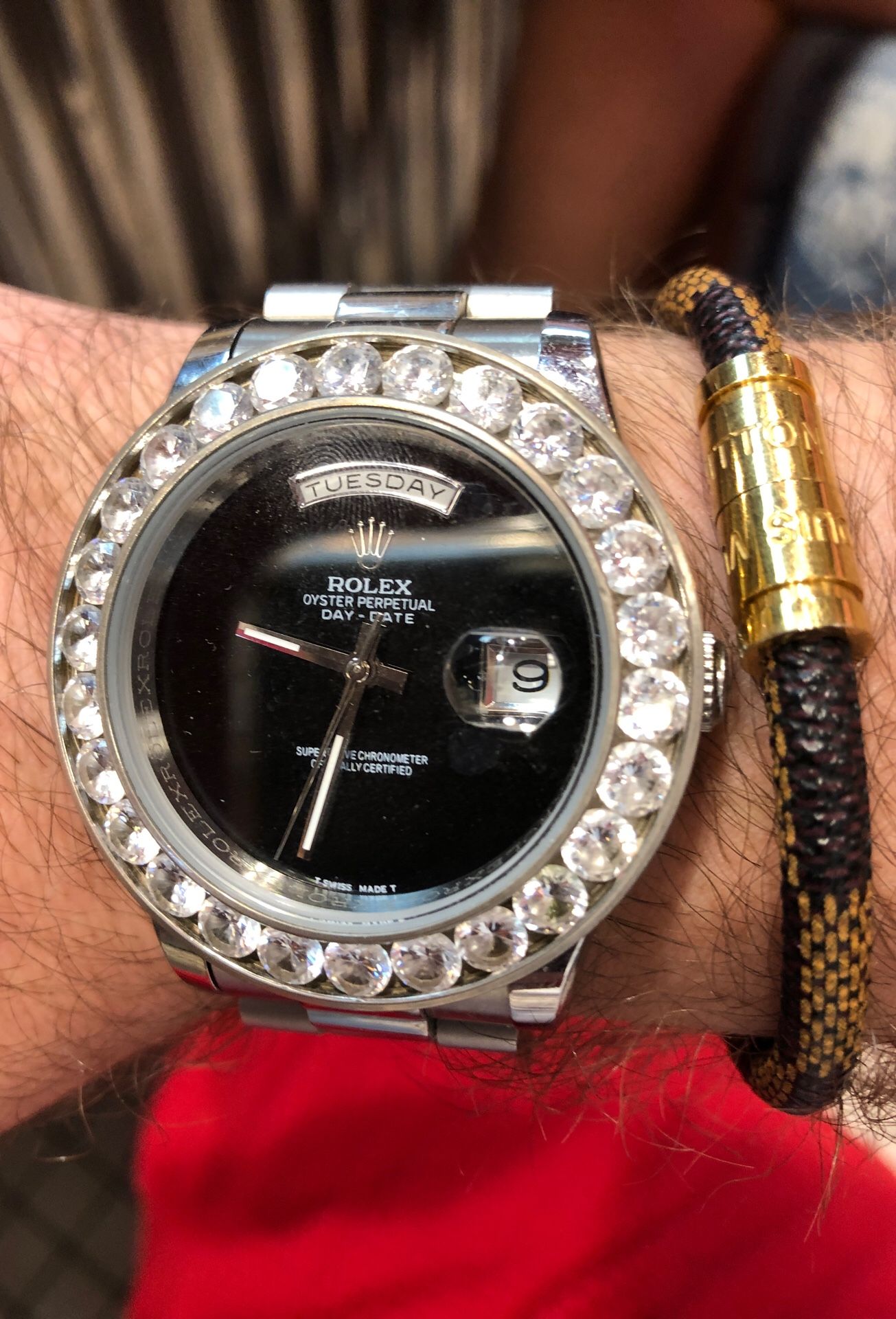 Rolex m092117 2025
