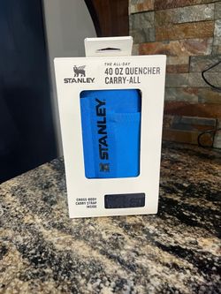 Stanley Azure Blue All Day 40 OZ Quencher Carry-All Crossbody