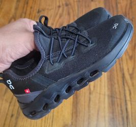 On Cloud  like New,Kids Size 11c & 12c