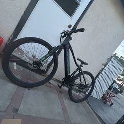 E Bike 36 Volt Pedal Assault