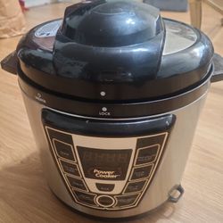 6 Quart Power Cooker In Used Condition 