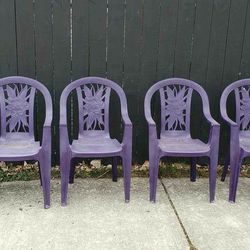 Patio Furniture Chairs - Set Of 5 Matching