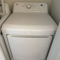 LG 7.3 Cu. Ft. Gas Dryer – White (Excellent Condition)