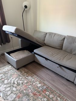 Convertible Sectional  sofa bed.