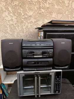 Sony 3-CD Changer Stereo System with Speakers