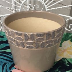 Ceramic Flower Pot (New)