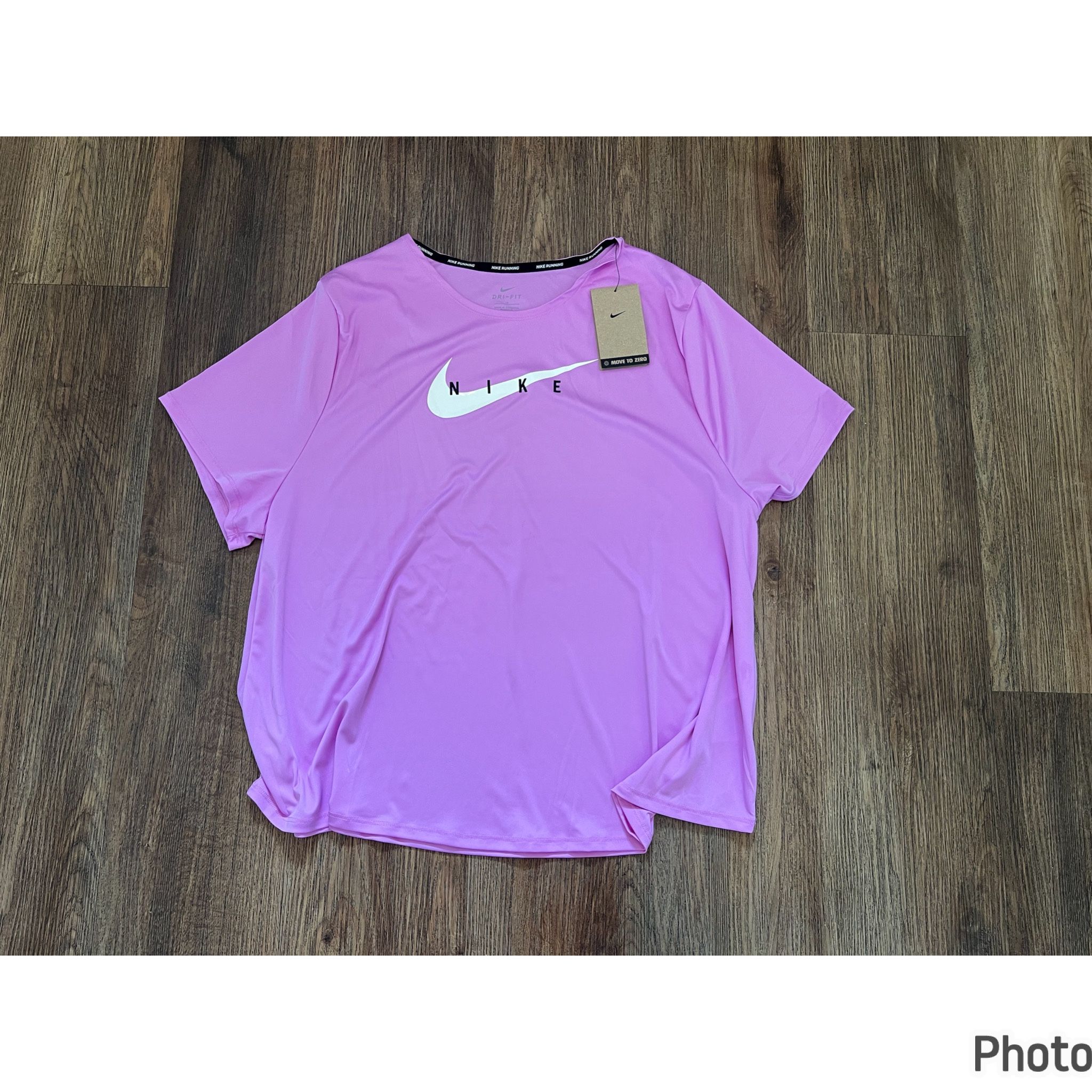1x, Nike Top