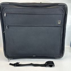 Travelpro Travel Luggage Style #9650-01 Black - Size 24' x 23 'x 10'