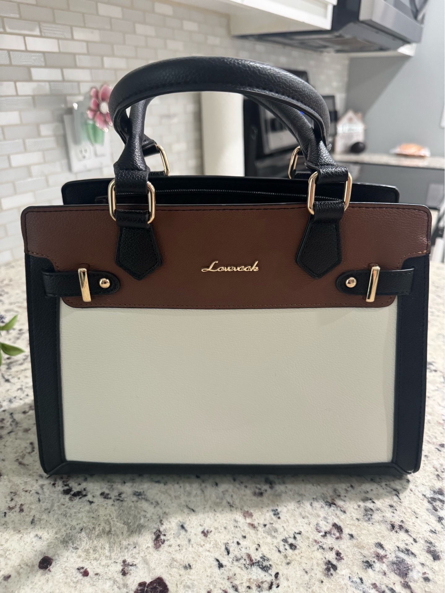Women’s Lovevook purse