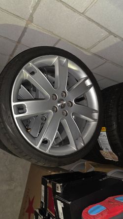 20" Maserati wheels/ tires
