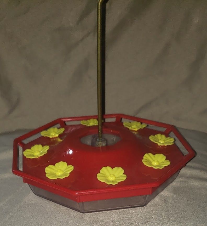 Hanging Hummingbird Feeder with 8 Ports and Built-In Ant Moat, 16 oz