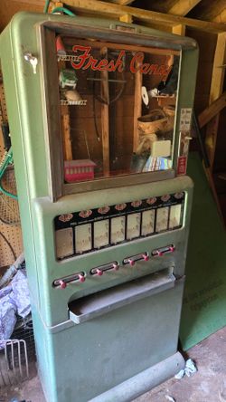 Stoner Vintage Fresh Candy machine 1950s