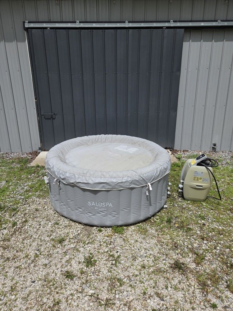 Hot Tub