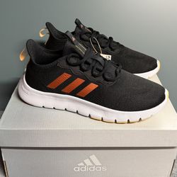 $45 Women’s Adidas Brand New Size 8