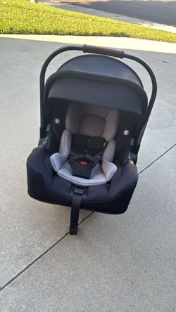 Nuna PIPA Infant Car Seat + Base