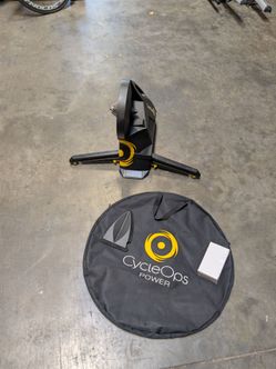 CycleOps Hammer Direct Drive Smart Trainer – Cassette, Bag & Riser Included