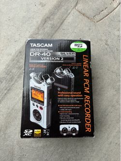 Tascom dr-40 recorder