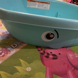Blue Dolphin Baby Bath Tub 