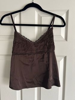 Brand New Edikted brown top Size L