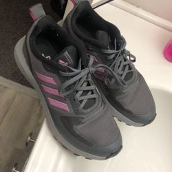 Women Adidas Size 6