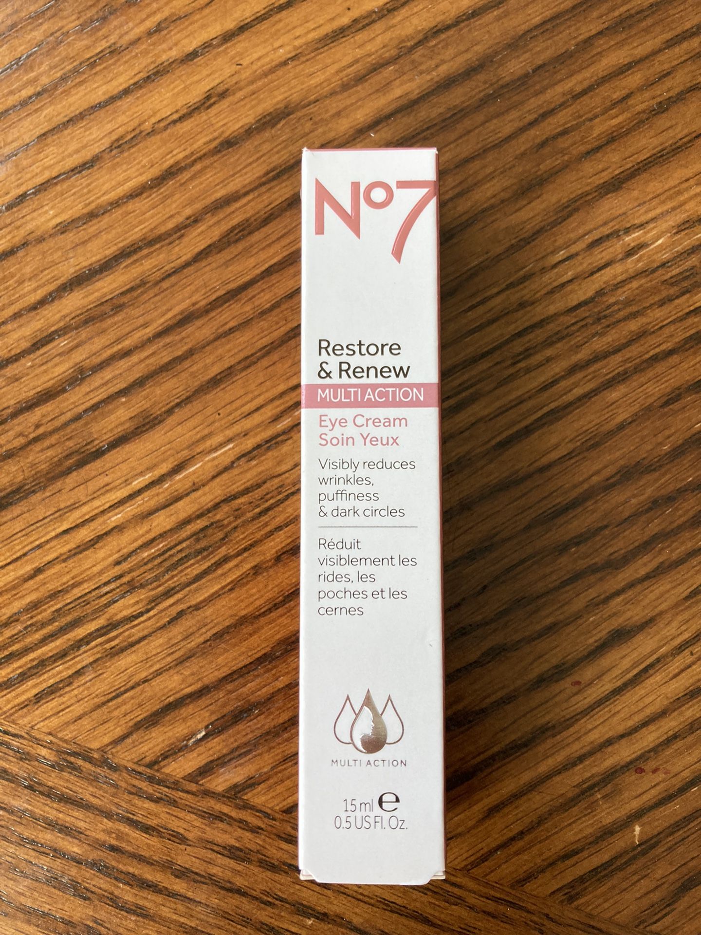 NWT No 7 Restore & Renew Multiaction Eye CreamSoin Yeux