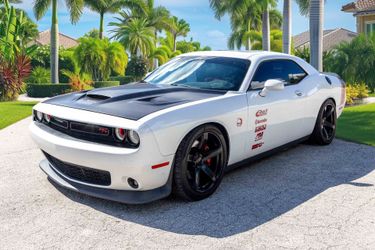 🚗💨 2016 Dodge Challenger R/T Scat Pack for Sale! 💨🚗