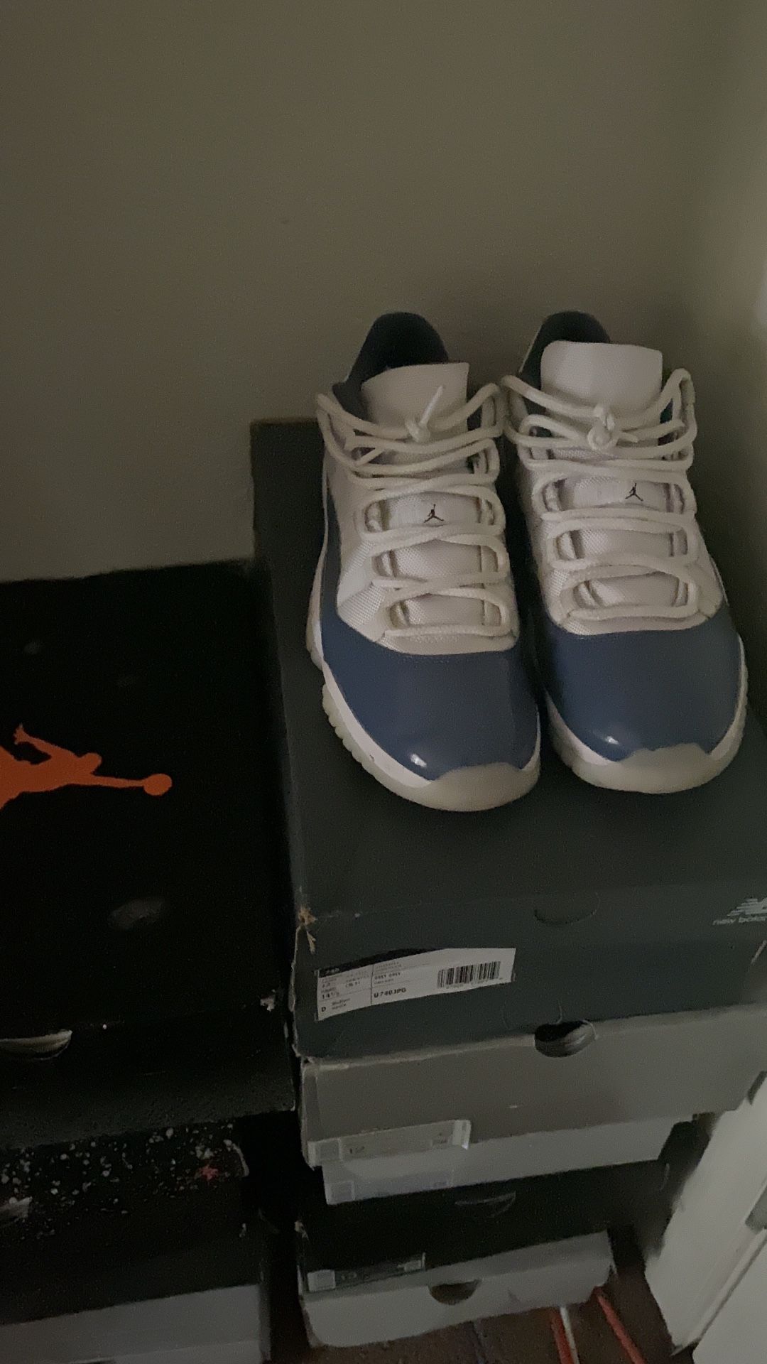 Jordan 11 Retro Low “Diffused Blue”