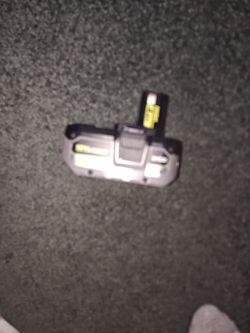 18 V RYOBI LITHIUM BATTERY 
