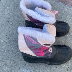 Girls Size 4 Snow Boots