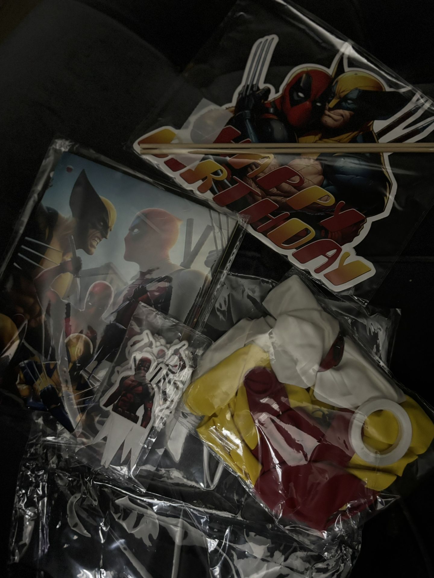 Deadpool And Wolverine Birthday Set