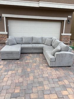 Oversized Gray Sectional Sofa with Chaise 🔥