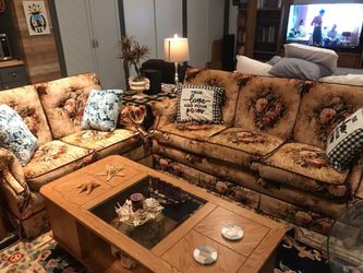 Sofa and Loveseat High Quality US Made! Reg. $1850