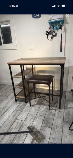 Dining Room Table