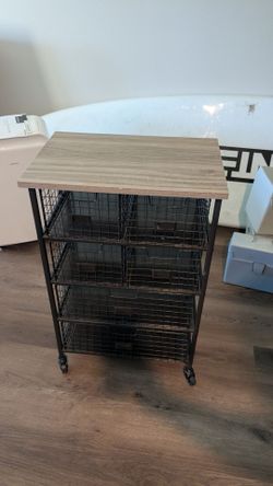 Kitchen island counter with storage