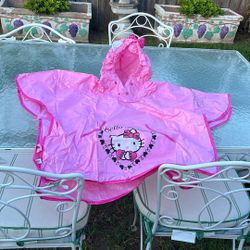 Hello Kitty Water Pancho