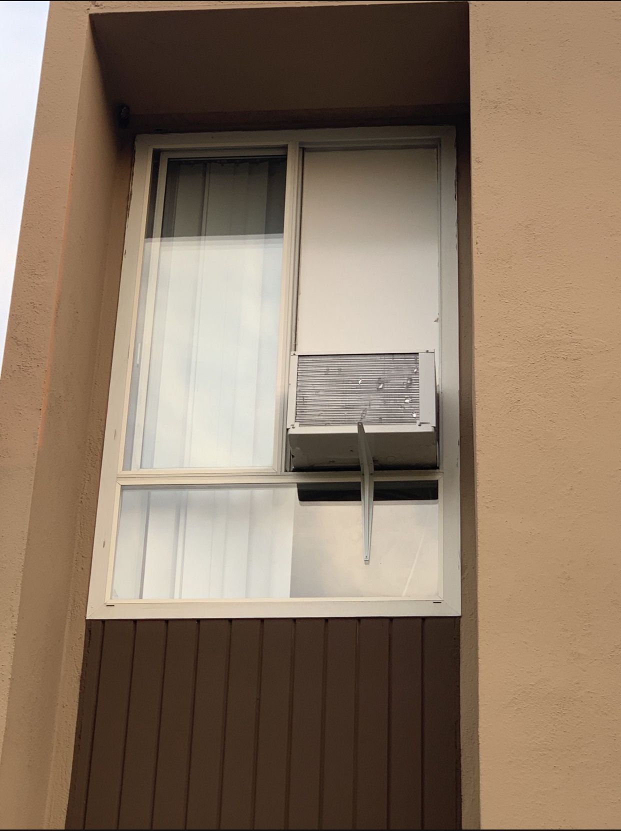 I Sell,Deliver And Install AC Units Professionally Installed All Areas In LA