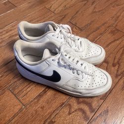 Nikes Men’s Shoes Size 10 