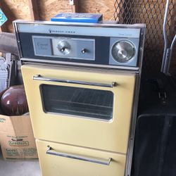 Oven 