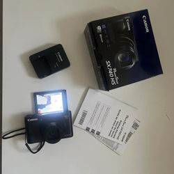 Canon SX740 HS Digital Camera 