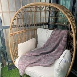 Outdoor Patio Egg Chair Rattan Style Lounge - $150 (West Hills)