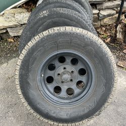 Jeep tires & wheels 