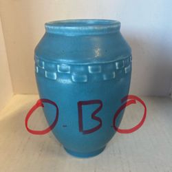 ROOKWOOD VASE