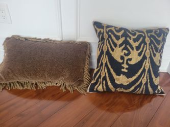 SOFA PILLOWS